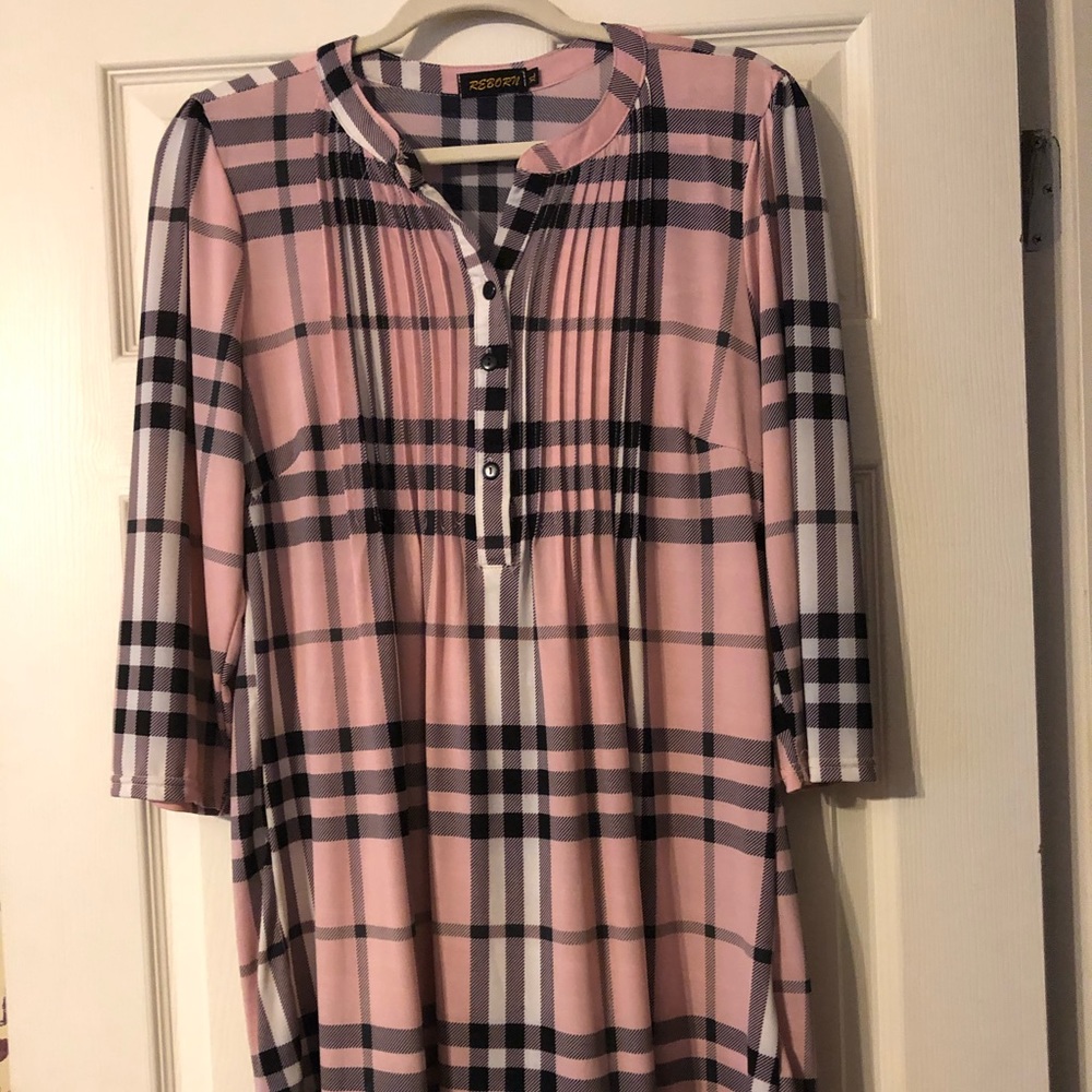 SOLD on another site!  Sweet Pink & Black Tunic
